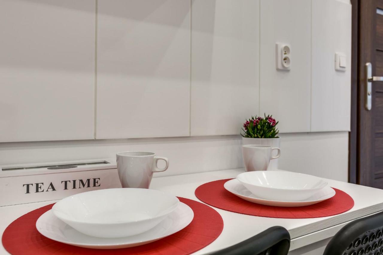 Kato Apartamenty Moniuszki คาโตวีตเซ ภายนอก รูปภาพ