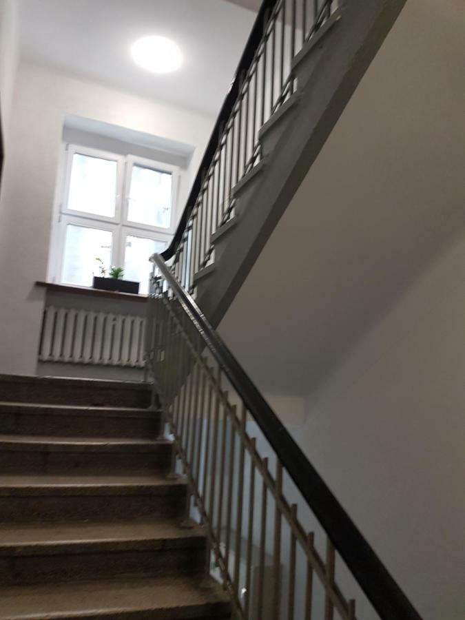 Kato Apartamenty Moniuszki คาโตวีตเซ ภายนอก รูปภาพ
